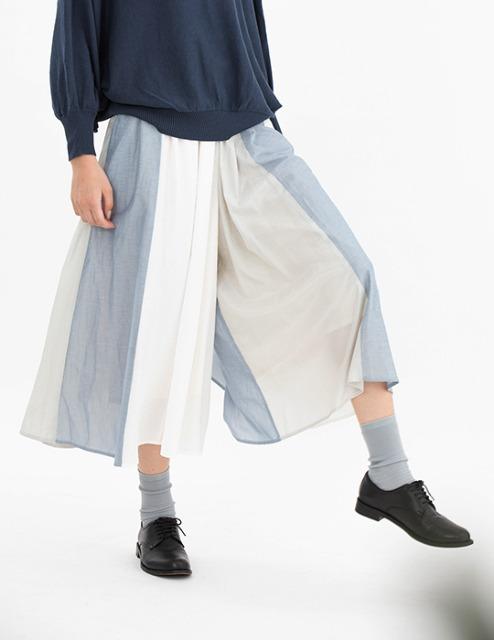 日本nop de nod 米白配藍色拼布闊身長褲, 女裝, 外套及戶外衣服- Carousell