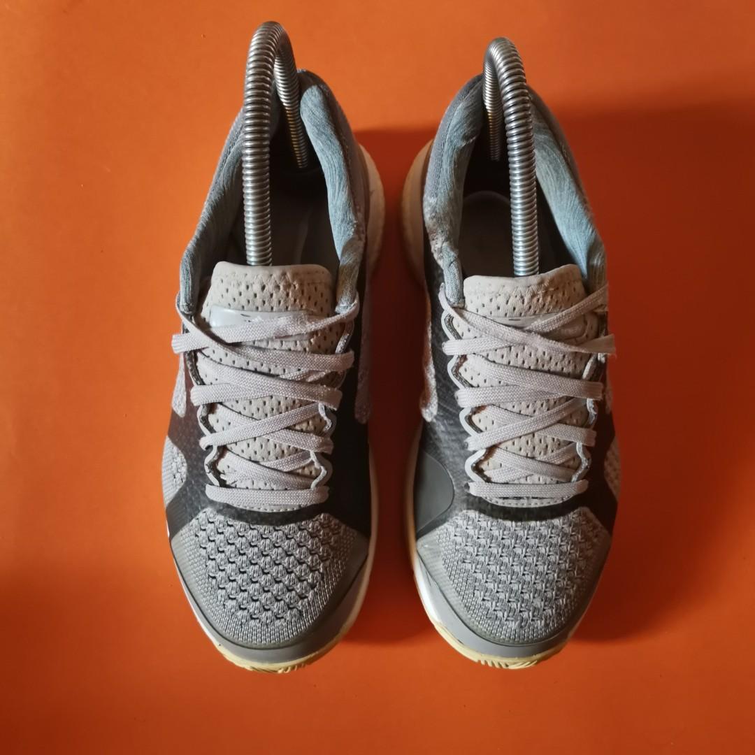 Stella mccartney store adidas barricade boost