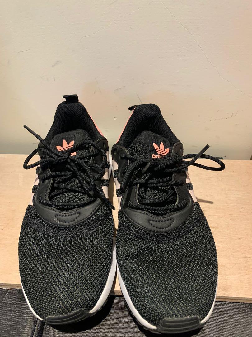 shoes adidas sneakers size 6us 37 38eu fits 7us blackpink