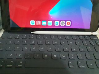 （分類：）位於 。 由 harry752 提交（商品編號 1076067984，圖片 1）。簡介： 。
