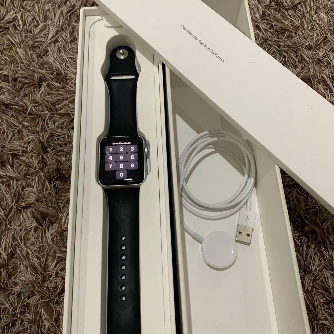 Apple Watch Series 3 42mm Elektronik Lainnya Di Carousell