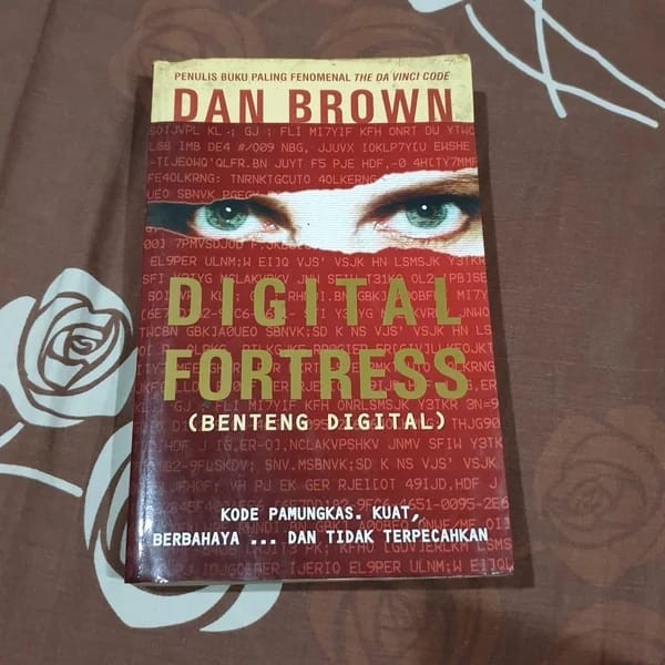 BUKU DIGITAL FORTRESS DAN BROWN BEKAS ORIGINAL, Buku & Alat Tulis, Buku
