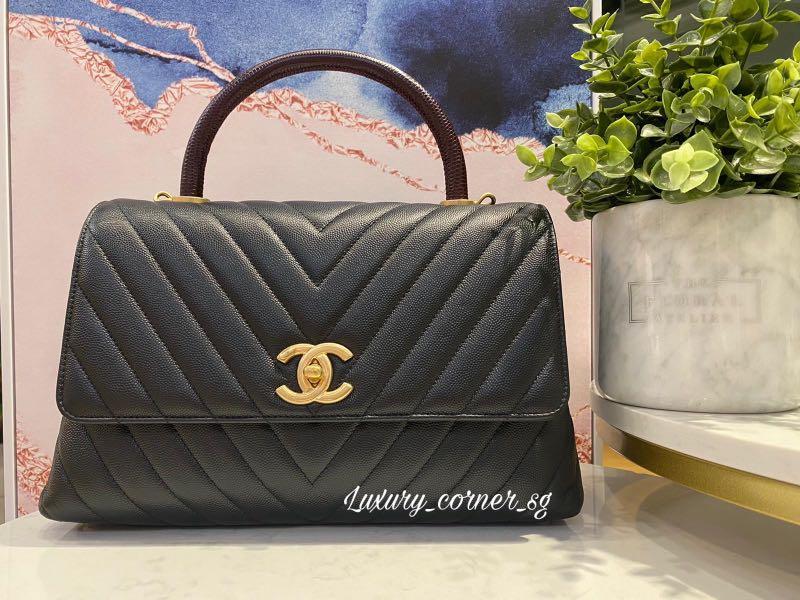 Chanel coco handle chervon lghw lizard embossed, Luxury, Bags & Wallets on  Carousell