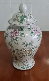 (Category: ) located in . Submitted by vintagesg (Listing ID 1075971443, Image 1). Description: .