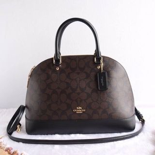 (Category: ) located in . Submitted by luxeshop4less (Listing ID 1076073840, Image 1). Description: .