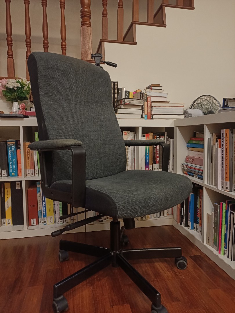 Furniture,　Furniture　Chair,　Carousell　IKEA　MALKOLM/　Home　on　MILLBERGET　Chairs　Office　Living,