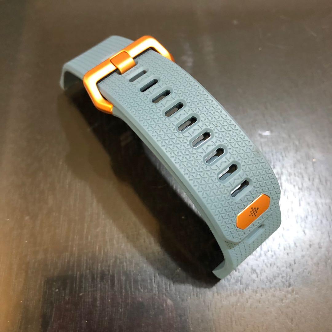 Fitbit Ionic Original Strap Large (Category: Wearables & Smart Watches) located in Pasig City. Submitted by perl2018 (Listing ID 1076073534, Image 1). Description: Original Extra from the package Large.