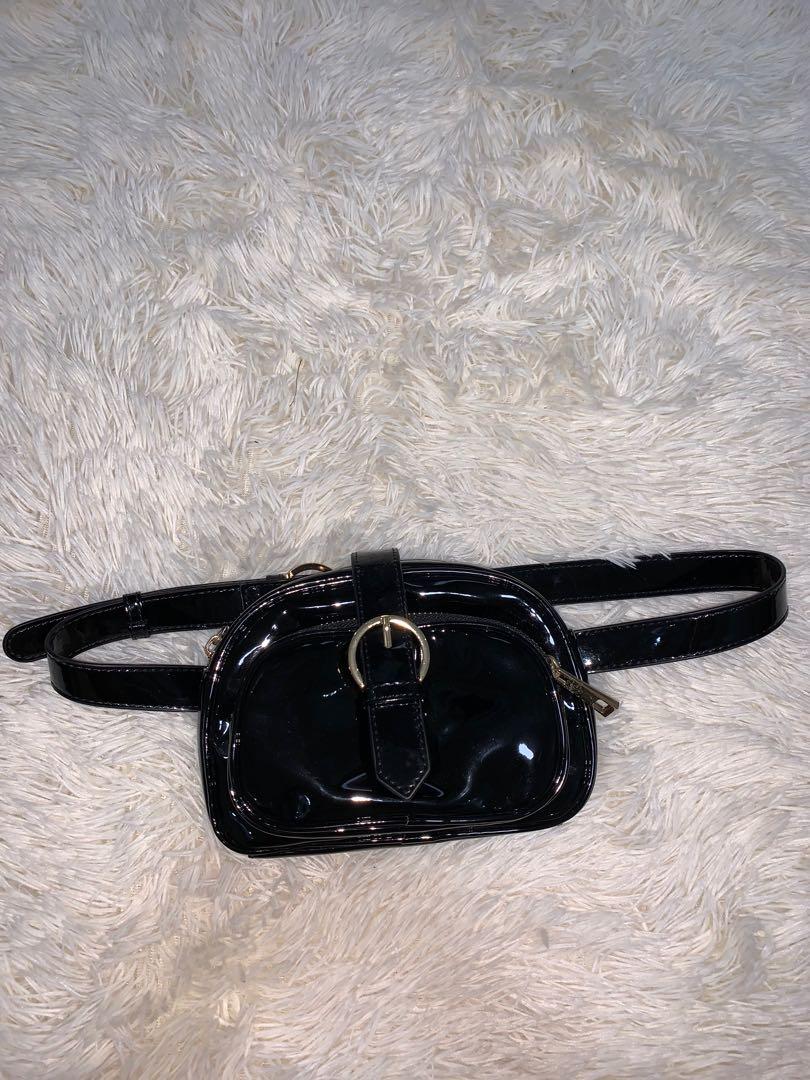 Forever 21 black fanny pack top
