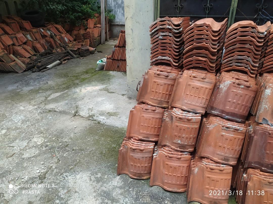 Genteng berbahan tanah liat super, Antik, Furnitur di Carousell