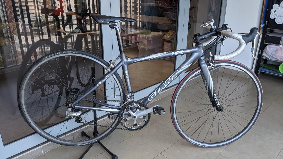 Giant tcr 3 road bike sales