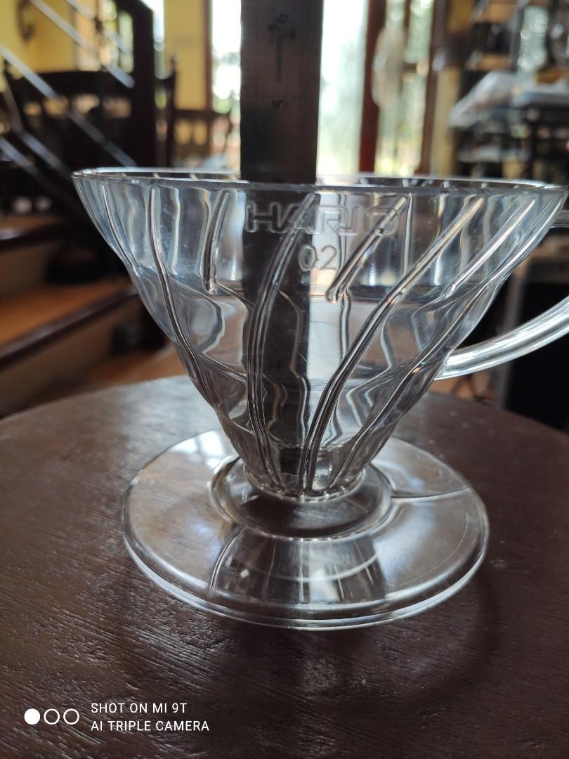 Hario Clear Acrylic Coffee Dripper (Category: Coffee Machines & Makers) located in Davao. Submitted by papa1919 (Listing ID 1076009899, Image 3). Description: Slightly used, very minimal scratches. Made by world reknowned Hario..