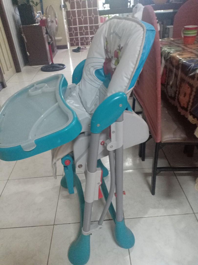 High chair foldable (Category: Kids Tables & Chairs) located in Davao. Submitted by luxxesforme (Listing ID 1075979449, Image 2). Description: Bought at 5k, 3mos used only, BabyCo brand.
