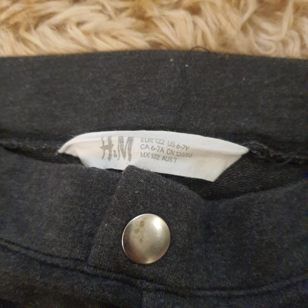 H&M Leggings US 6-7Y (Category: Babies & Kids Fashion) located in Quezon City. Submitted by Jessesells (Listing ID 1076030143, Image 3). Description: .