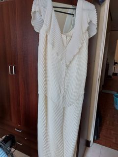 (Category: ) located in . Submitted by sisterlings (Listing ID 1075962150, Image 1). Description: .