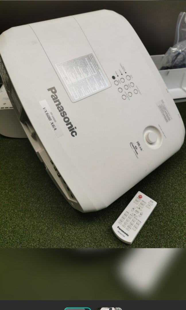 Panasonic PTVX600, 家庭電器, 電視 & 其他娛樂, 電視組件及配件 Carousell