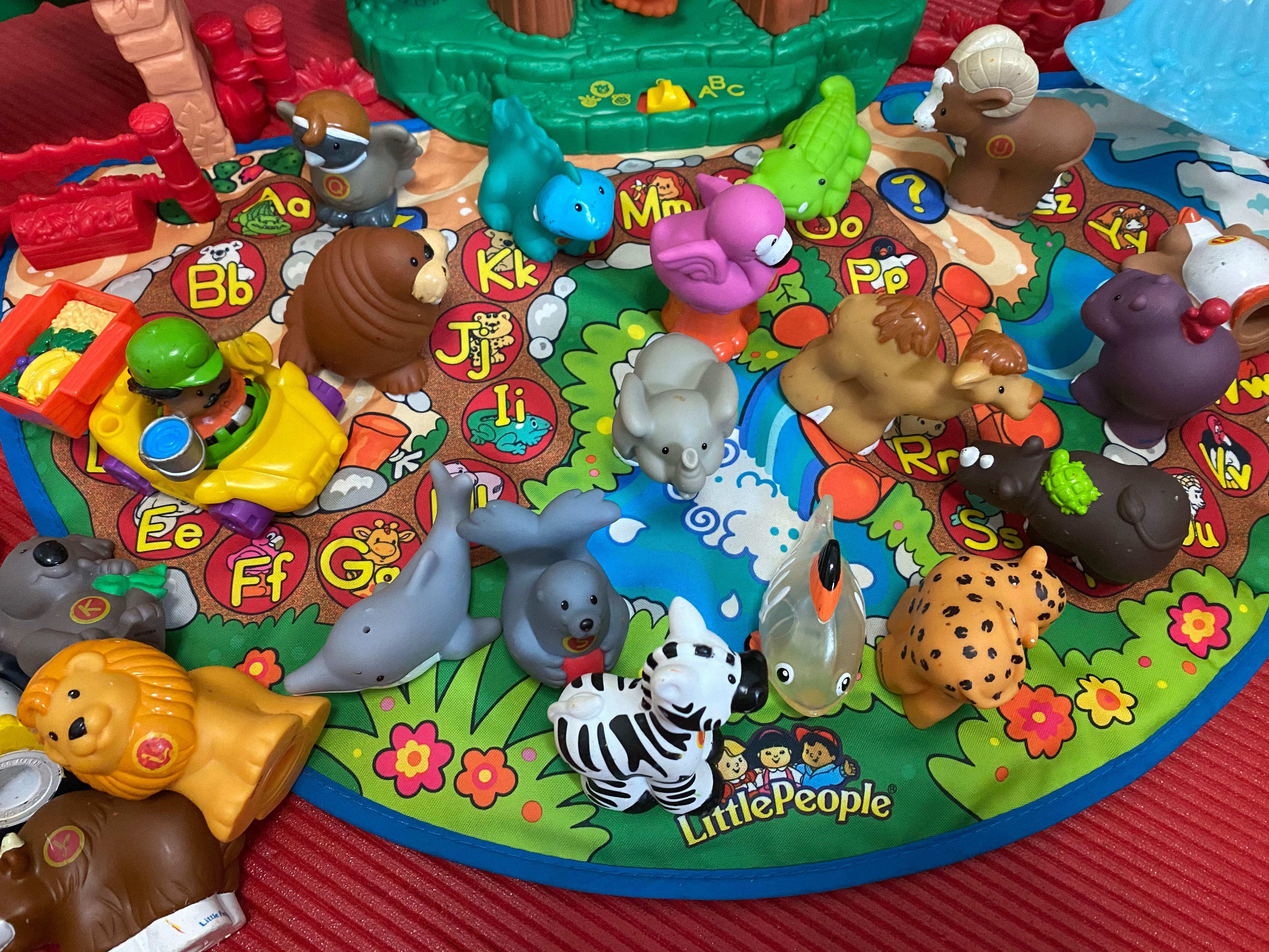 Preloved Fisher Price Little People A to Z Learning Zoo Playset