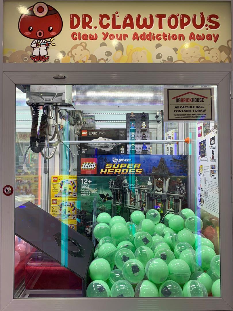 Lego claw machine store