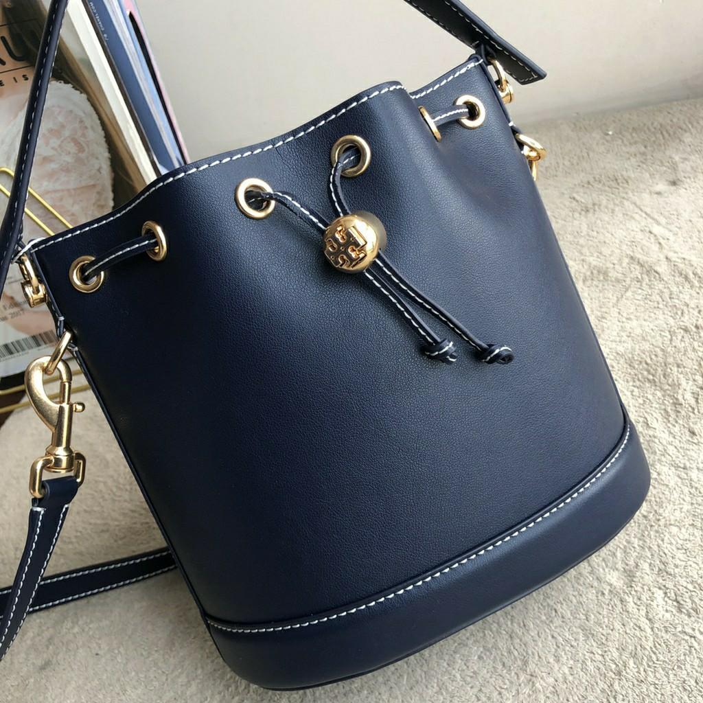 Tory Burch Bucket Bag 80504 Latest 2021, Women's Fashion, Bags & Wallets,  Tote Bags on Carousell