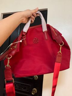 (Category: ) located in . Submitted by luxeshop4less (Listing ID 1076072720, Image 1). Description: .