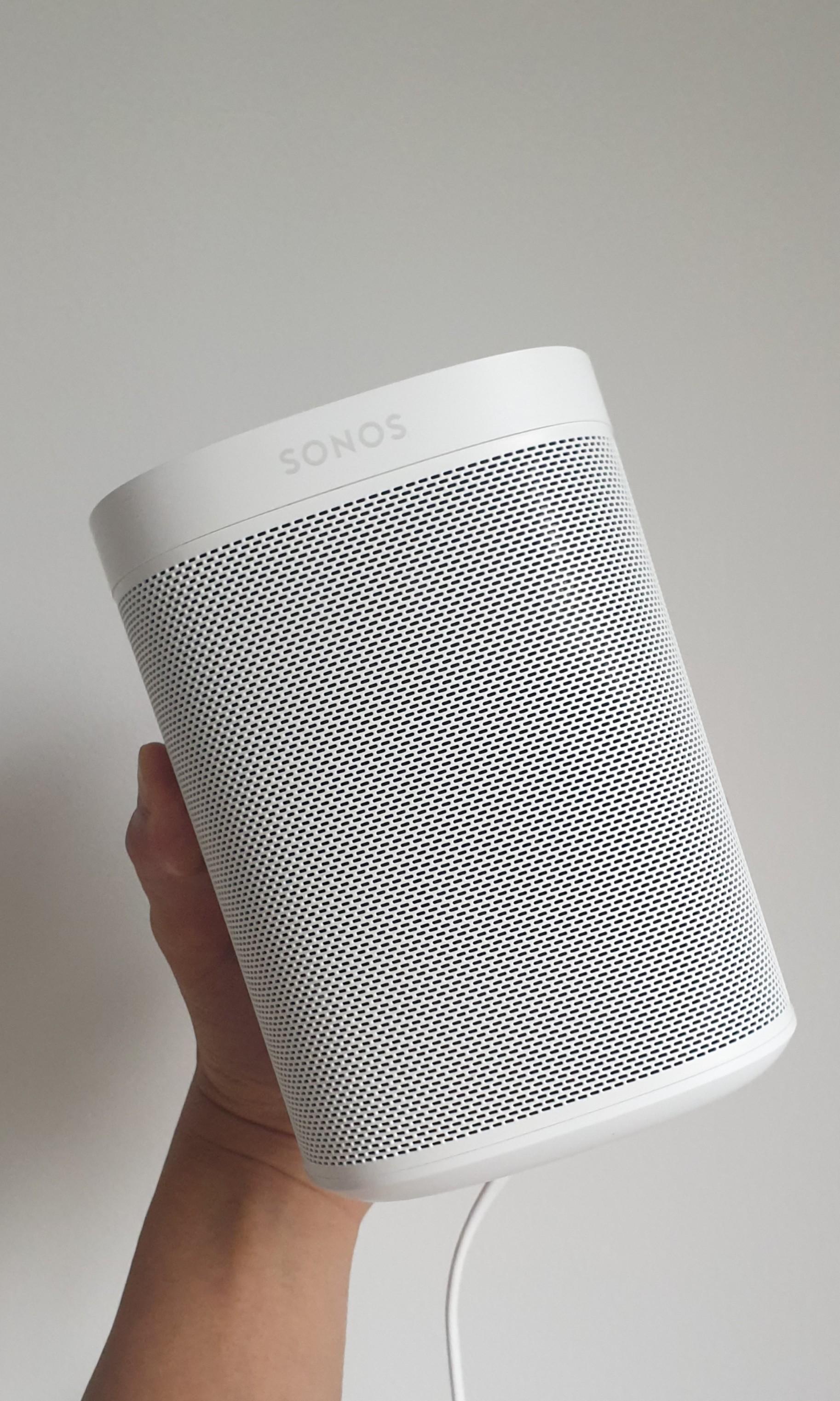 Sonos One (Gen 2) in White for Sale, Hobbies & Toys, Music & Media 