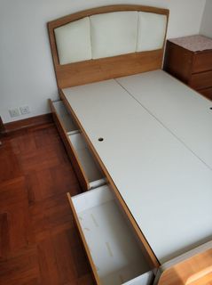 （分類：）位於 。 由 zypher92 提交（商品編號 1076152296，圖片 1）。簡介： 。