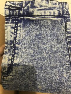 (Category: ) located in . Submitted by pishh436 (Listing ID 1076215598, Image 1). Description: .