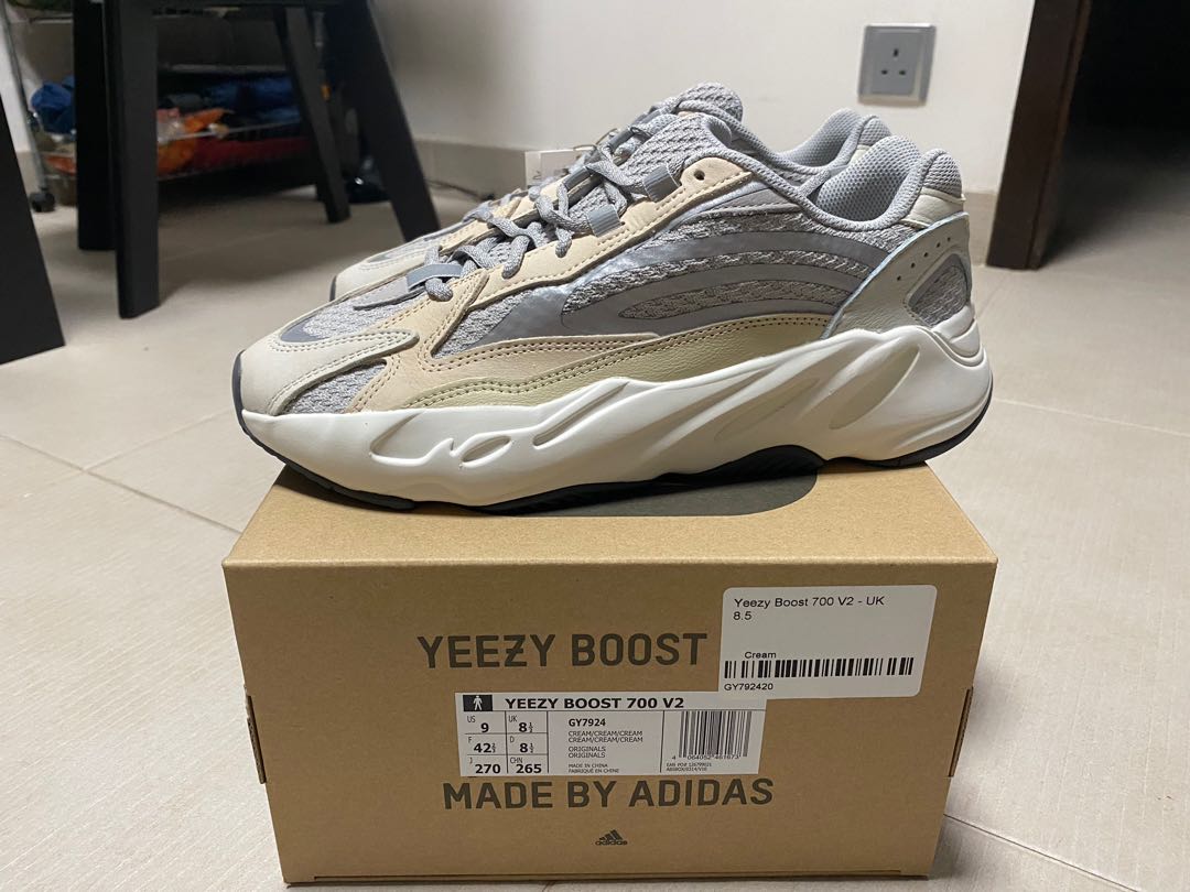 700 v2 cream