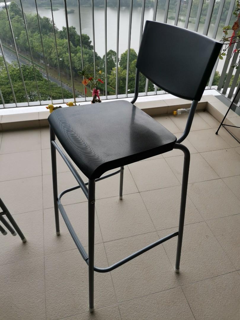 Bar top high chair, Furniture & Home Living, Furniture, Chairs on Carousell