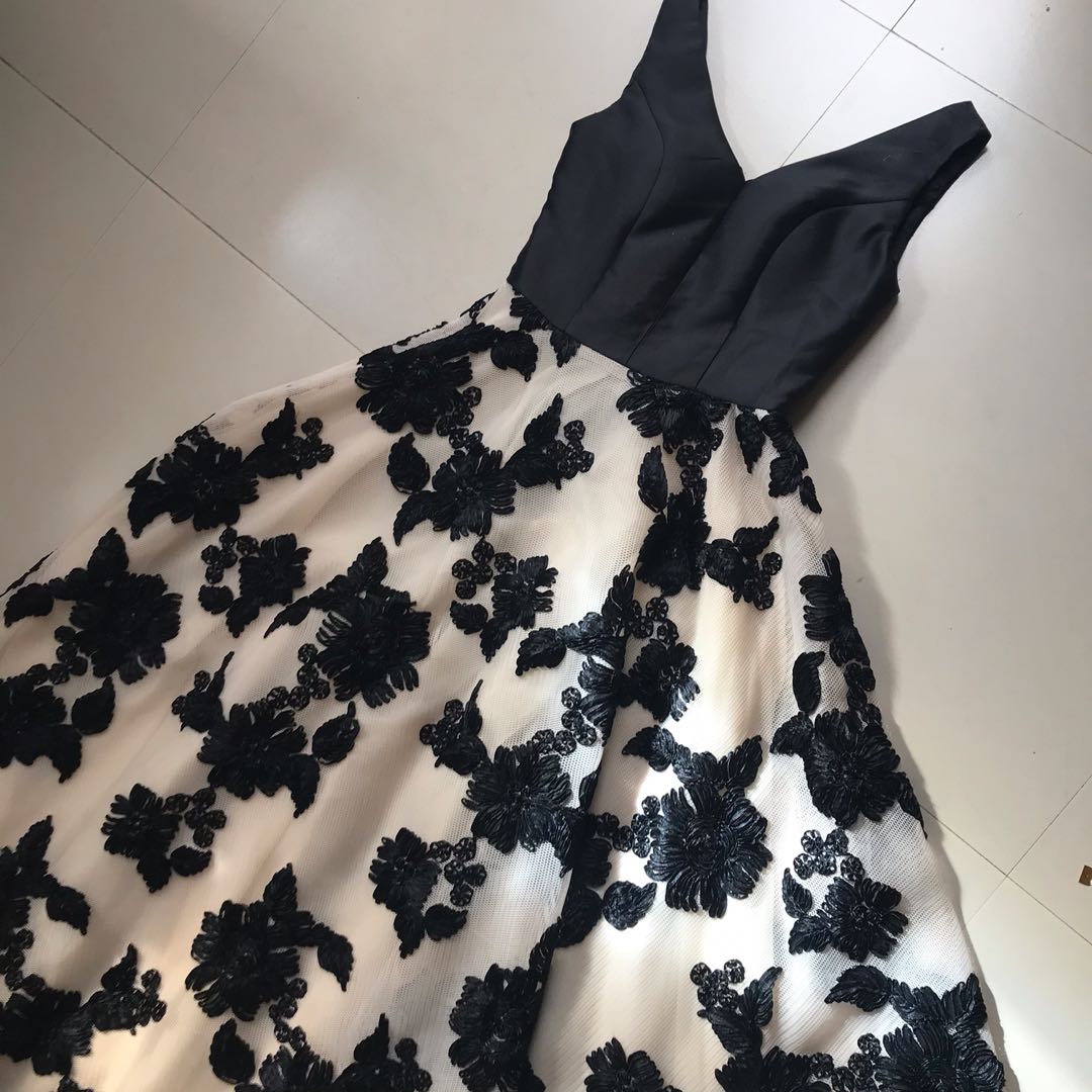 Black cocktail best sale dress for debut