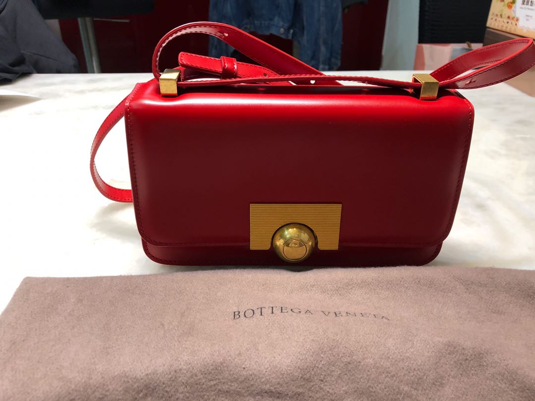 Bottega veneta classic online bag mini