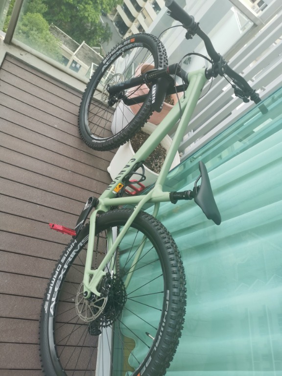 canyon stoic 4 price