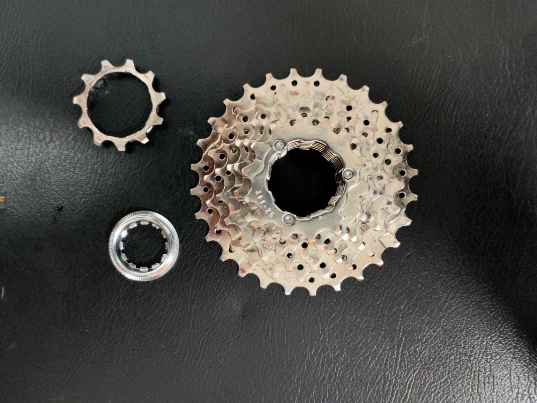 8 speed freewheel cassette