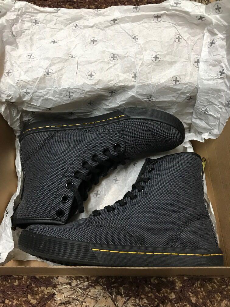 Martens sheridan discount