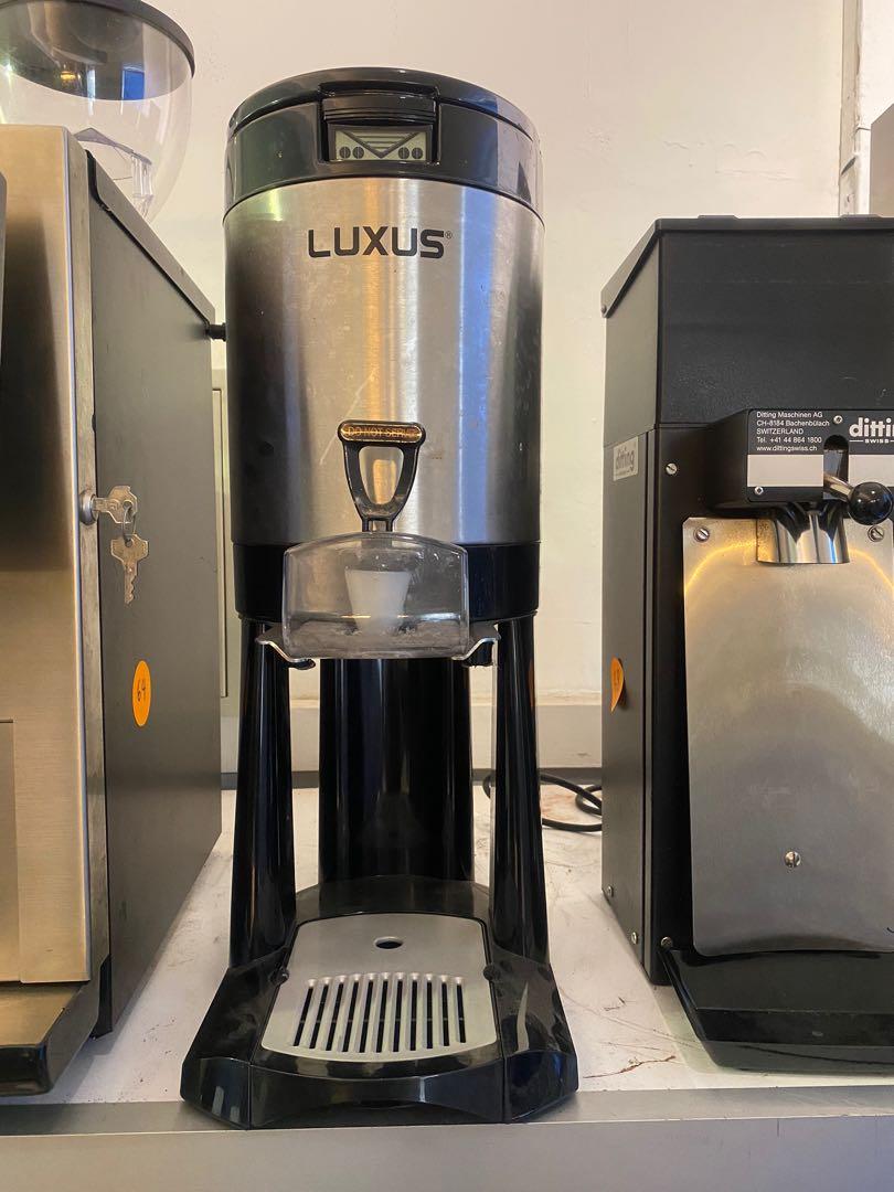 Fetco Coffee Brewer and Dispenser, TV & Home Appliances, Kitchen