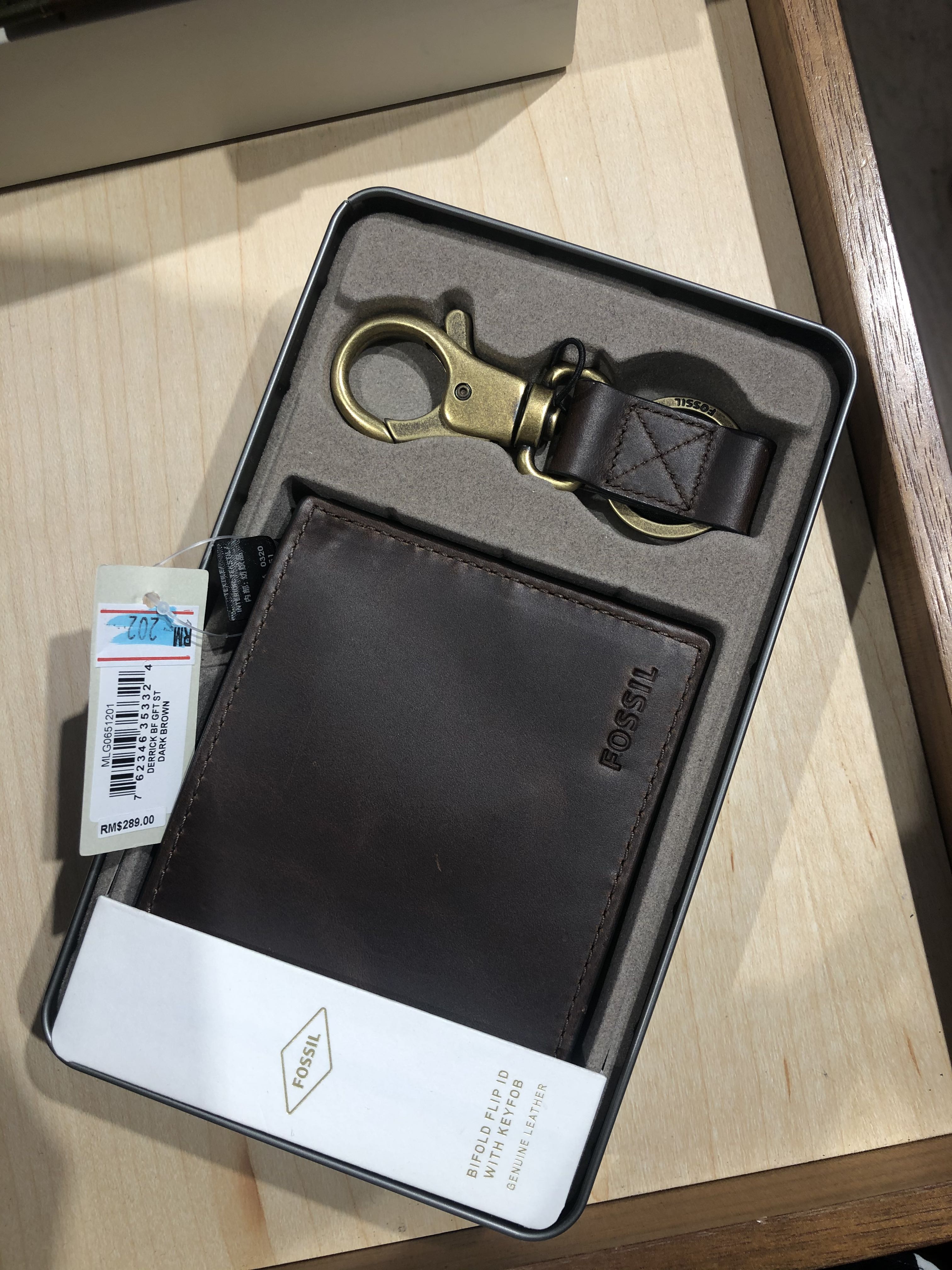 Fossil Wallet Gift Set Men s Fashion Watches Accessories