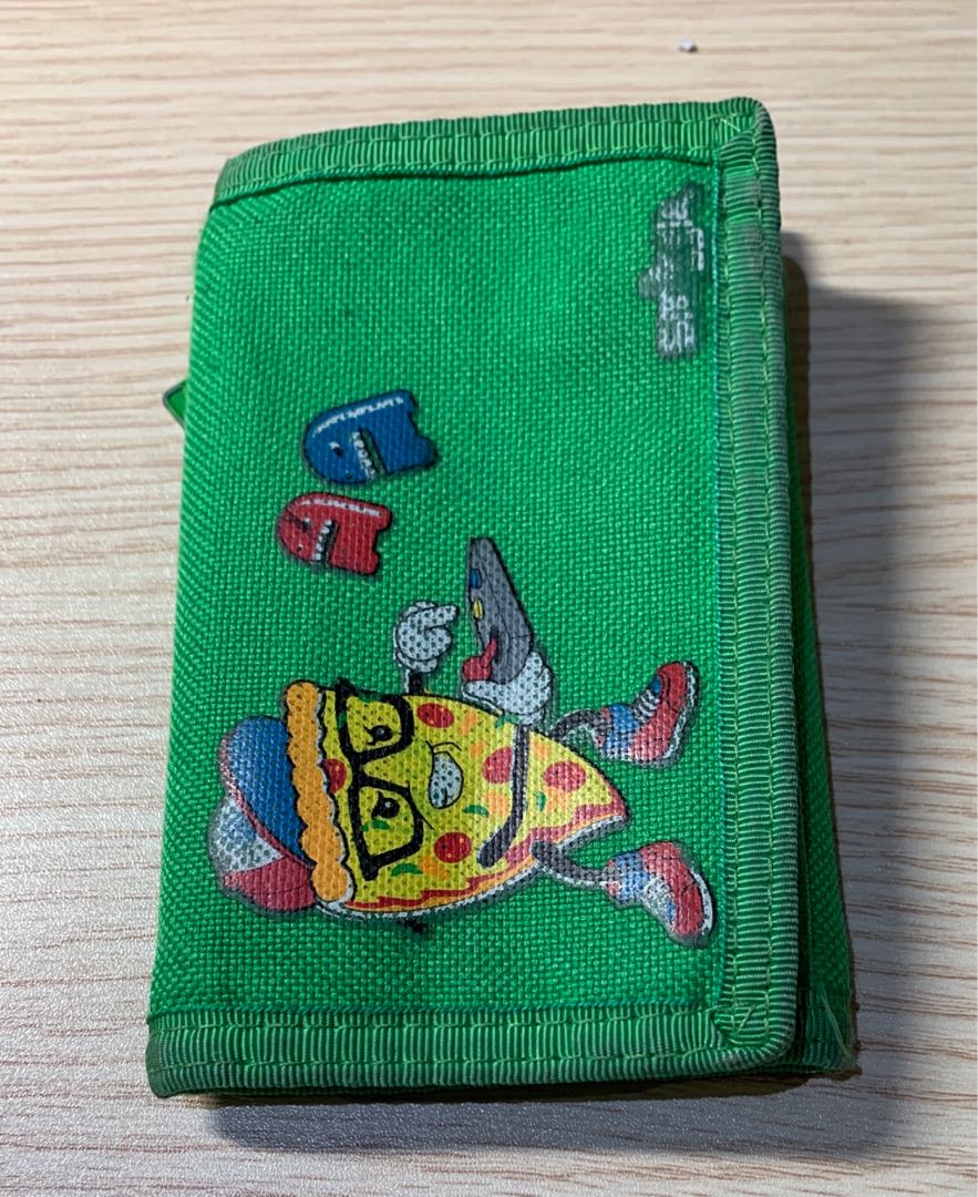FREE! Smiggle Wallet, Men's Fashion, Watches & Accessories, Wallets & Card  Holders on Carousell