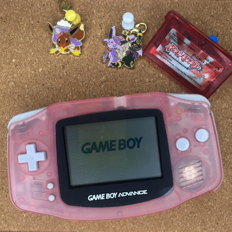 Gameboy Advance - Fuchsia (2001), Video Gaming, Video Game Consoles,  Nintendo on Carousell