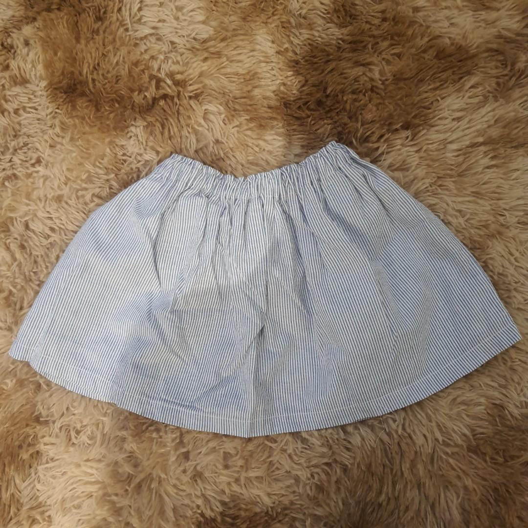 Garterized Skirt Size 4 (Category: Babies & Kids Fashion) located in Quezon City. Submitted by Jessesells (Listing ID 1076161482, Image 2). Description: .