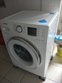 (Category: ) located in . Submitted by rizq2012 (Listing ID 1076214641, Image 1). Description: .