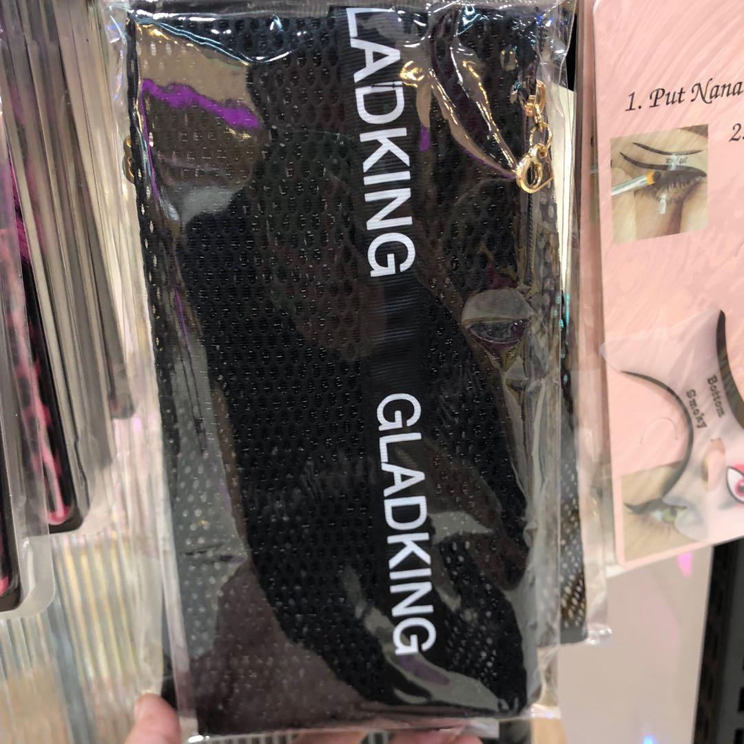 Gladking pouch (net) blk (Category: Makeup) located in Paranaque City. Submitted by gladkingphilippines (Listing ID 1076175294, Image 1). Description: .