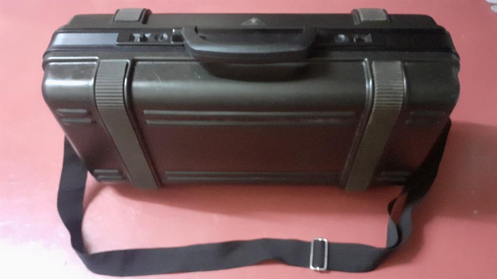 Hard Atache Case (sharp) pwede gun case (Category: Safe) located in Quezon City. Submitted by snakeeyes1873820201 (Listing ID 1076129248, Image 1). Description: FS: Casing for your Belongings or Airsoft case with sling issue on pic WYSIWYG .