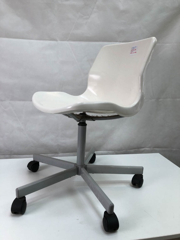 Leifarne swivel chair sale