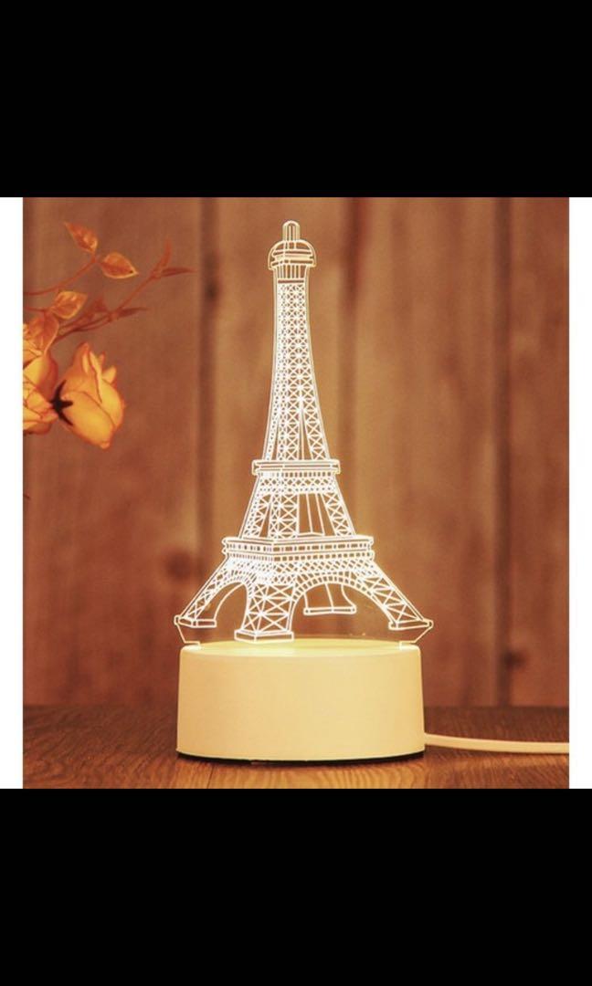 Light (Category: Everything Else) located in Singapore. Submitted by everydaycome (Listing ID 1076170409, Image 3). Description: Led light lamp for ur room deco.
