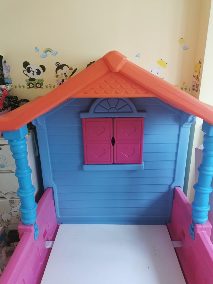 Little Tikes Storybook cottage princess bed, Babies & Kids, Baby