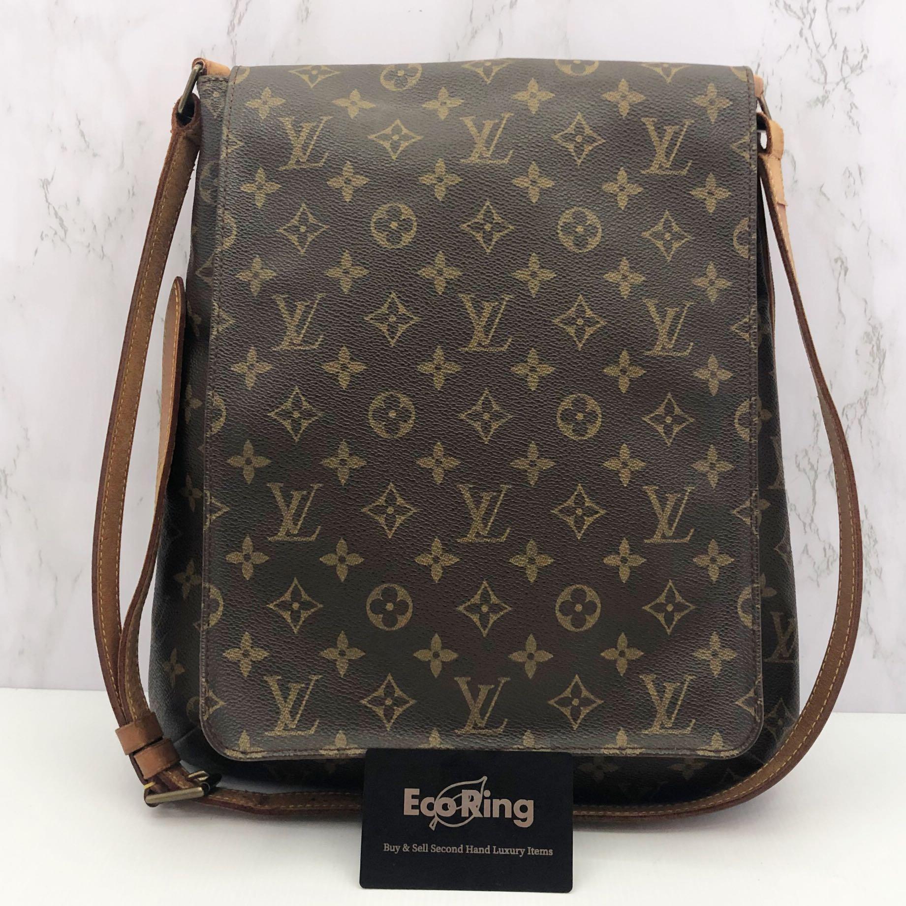 Vintage LV camera bag, Women's Fashion, Bags & Wallets, Purses & Pouches on  Carousell