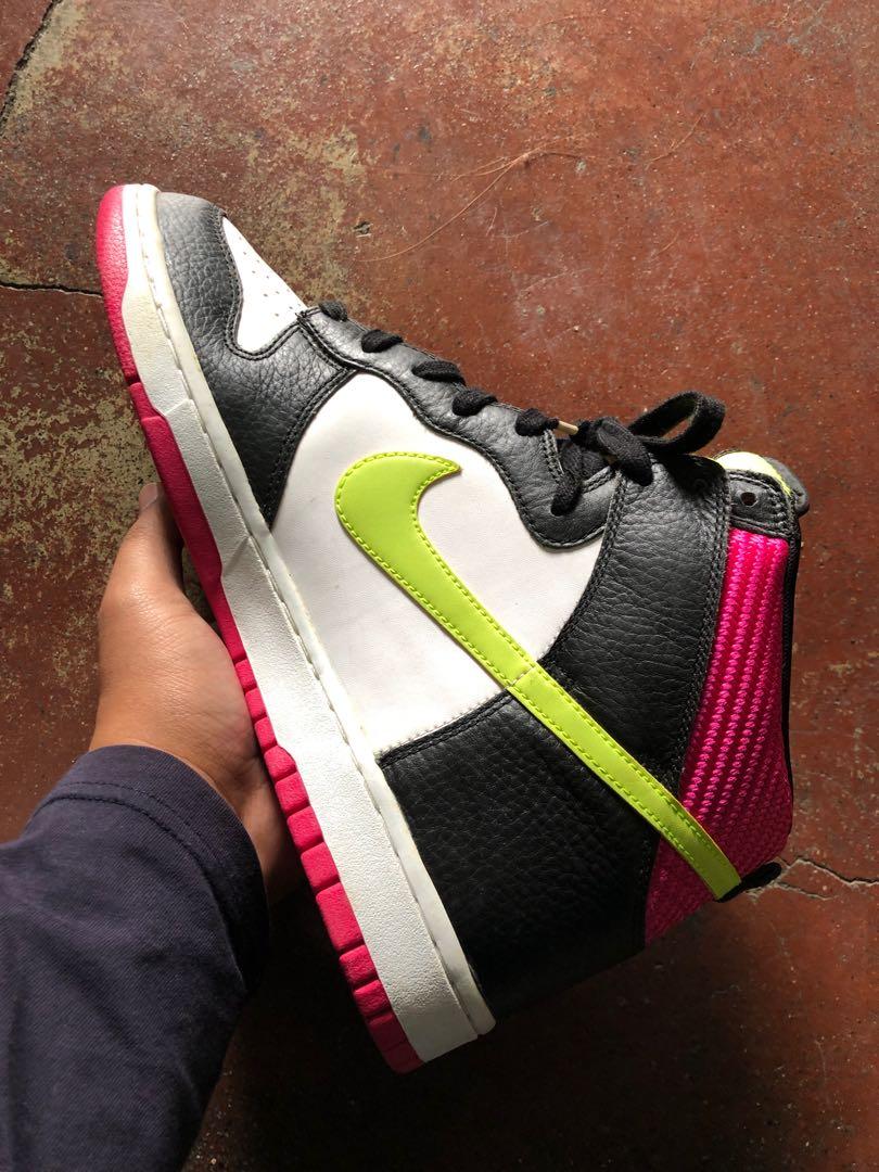 nike dunk high fireberry