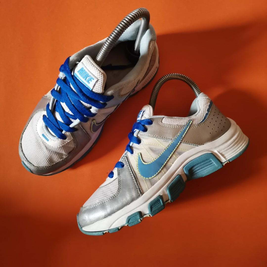 Nike t run 5 hotsell