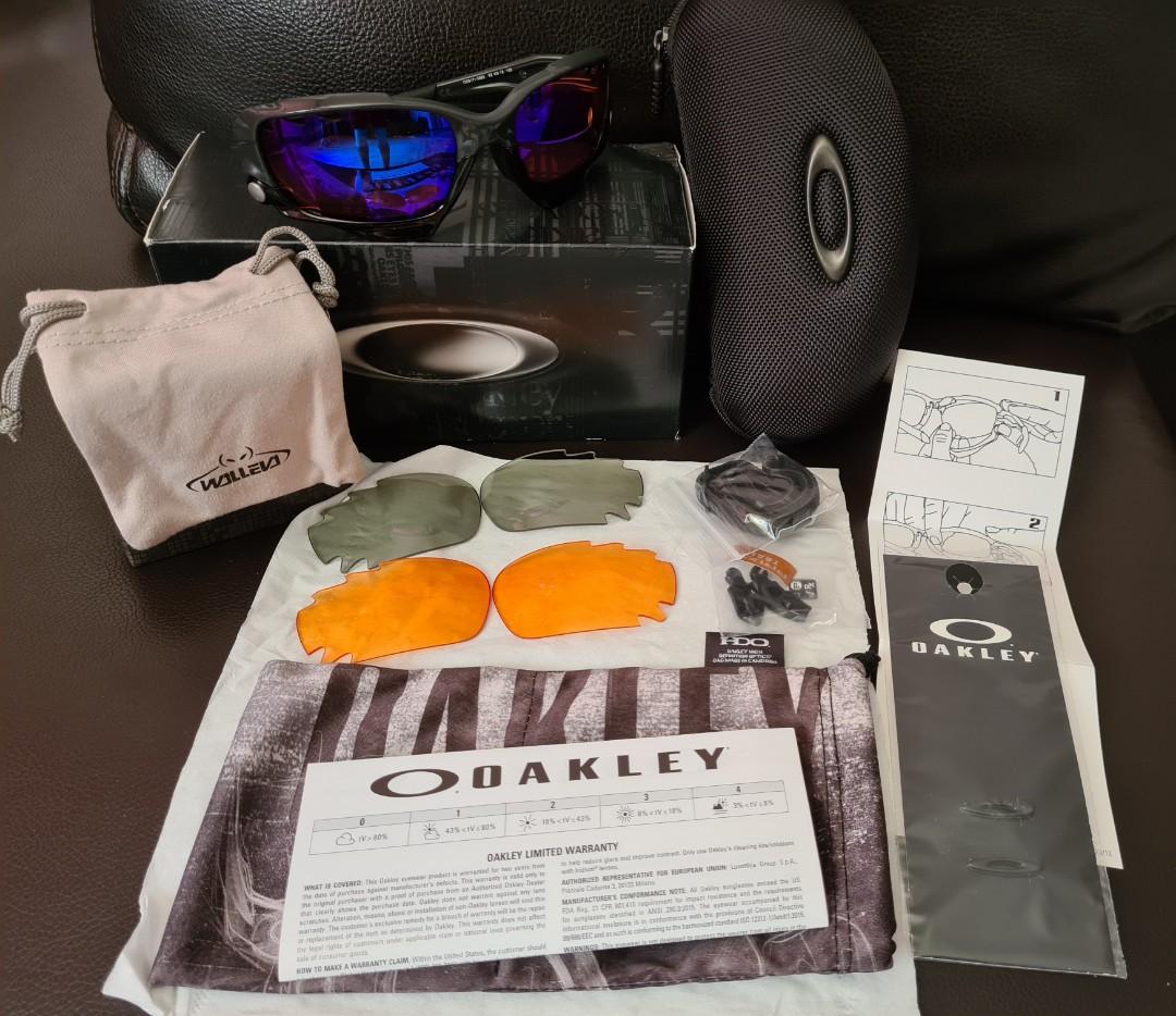 Oakley racing 2025 jacket photochromic
