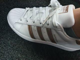 adidas superstar white cyber metallic