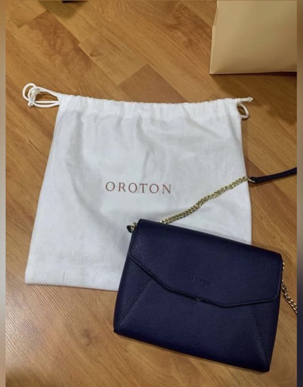 Popular Oroton envelope clutch bag